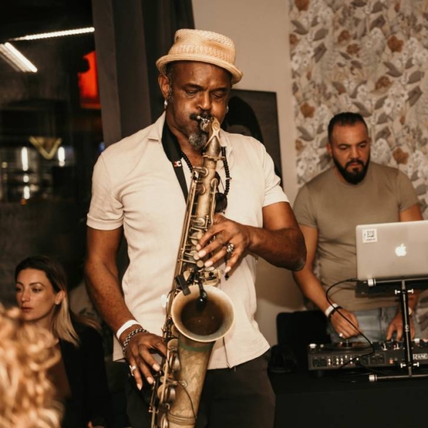 évènements - NJ Pizza - restaurant Cannes - Restaurant Ambiance Cannes - Restaurant Musique Cannes